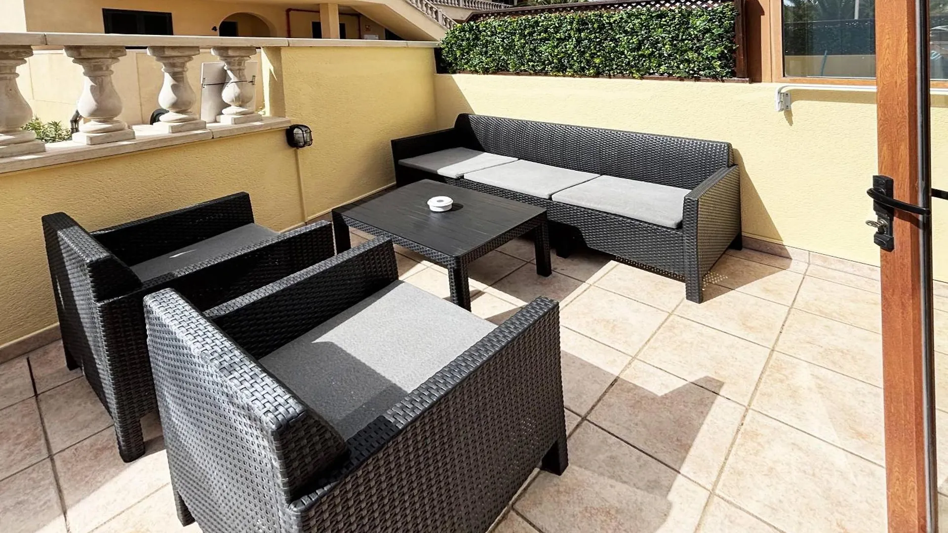 Los Azahares Apartment Costa Del Silencio Spain
